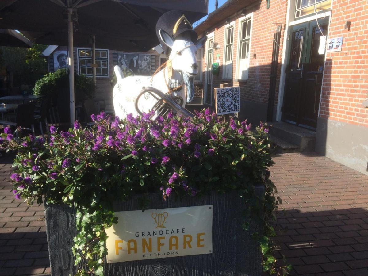 De Aardigeyt Acomodação com café da manhã Giethoorn Exterior foto
